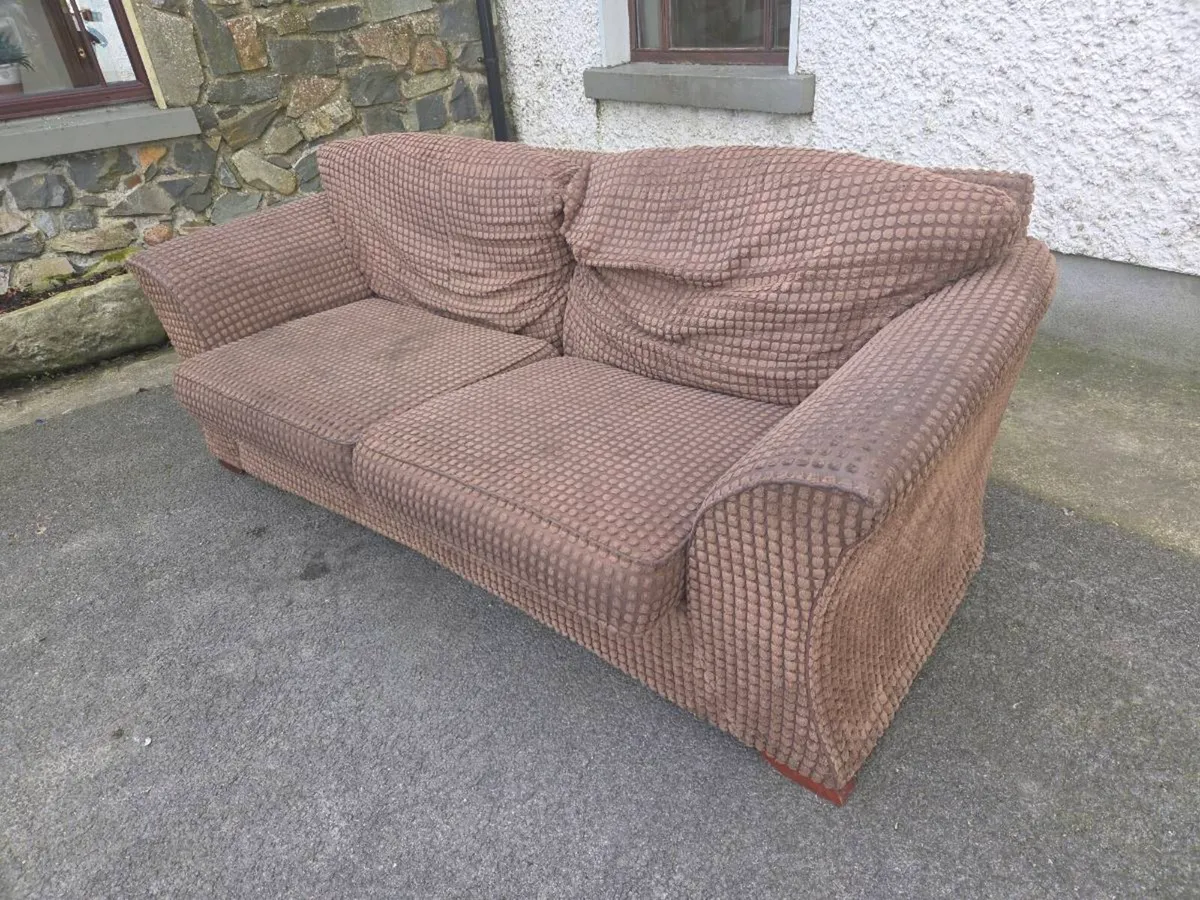 Sofas / sofa x 2. Free - Image 2