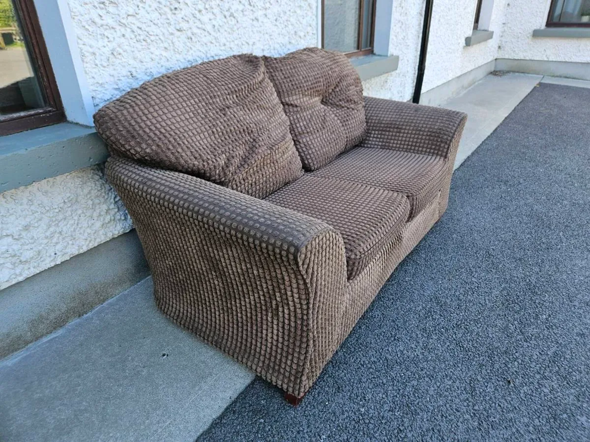 Sofas / sofa x 2. Free - Image 4