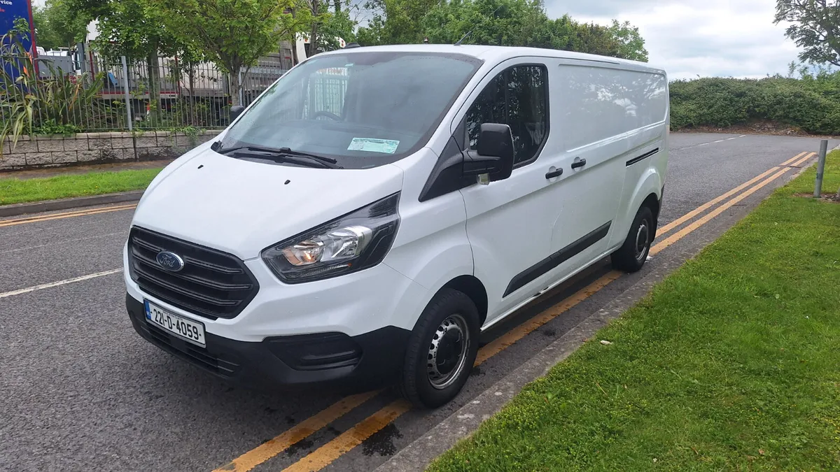 Ford Transit Custom lwb 2022 - Image 2