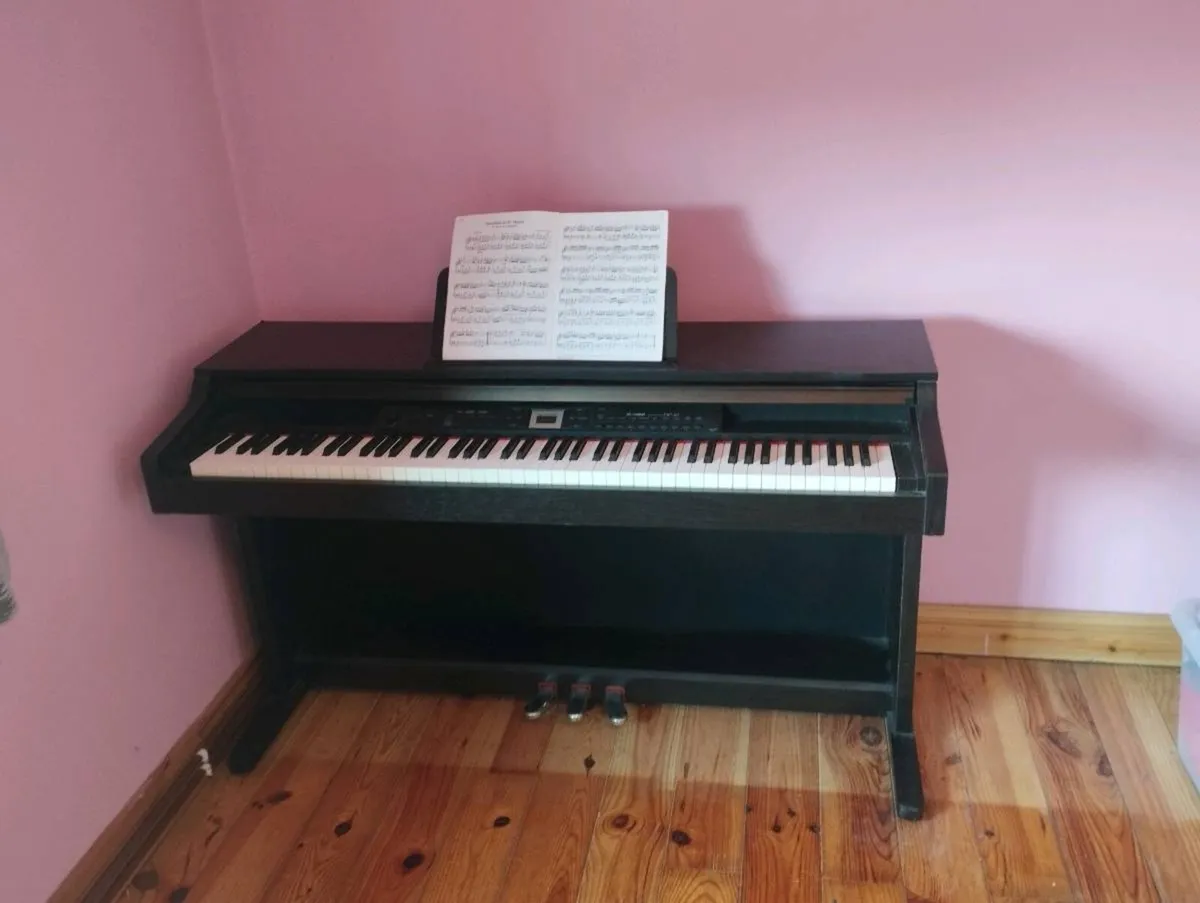 Thomann Digital Piano and Stool - Image 2
