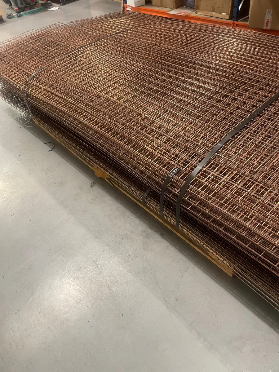 Longspan racking and pallet racking - Image 1