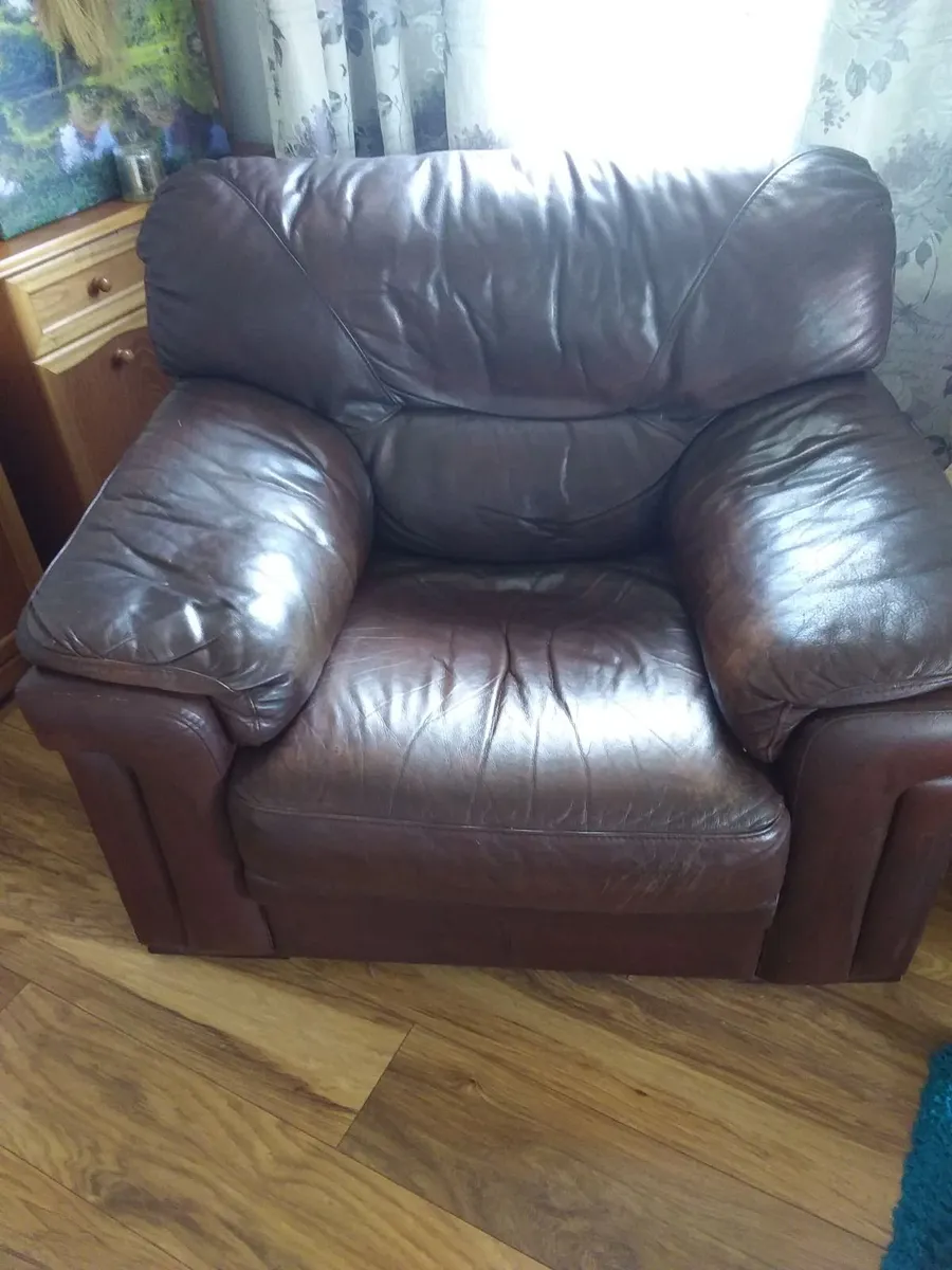 Leather 3 piece suite - Image 2