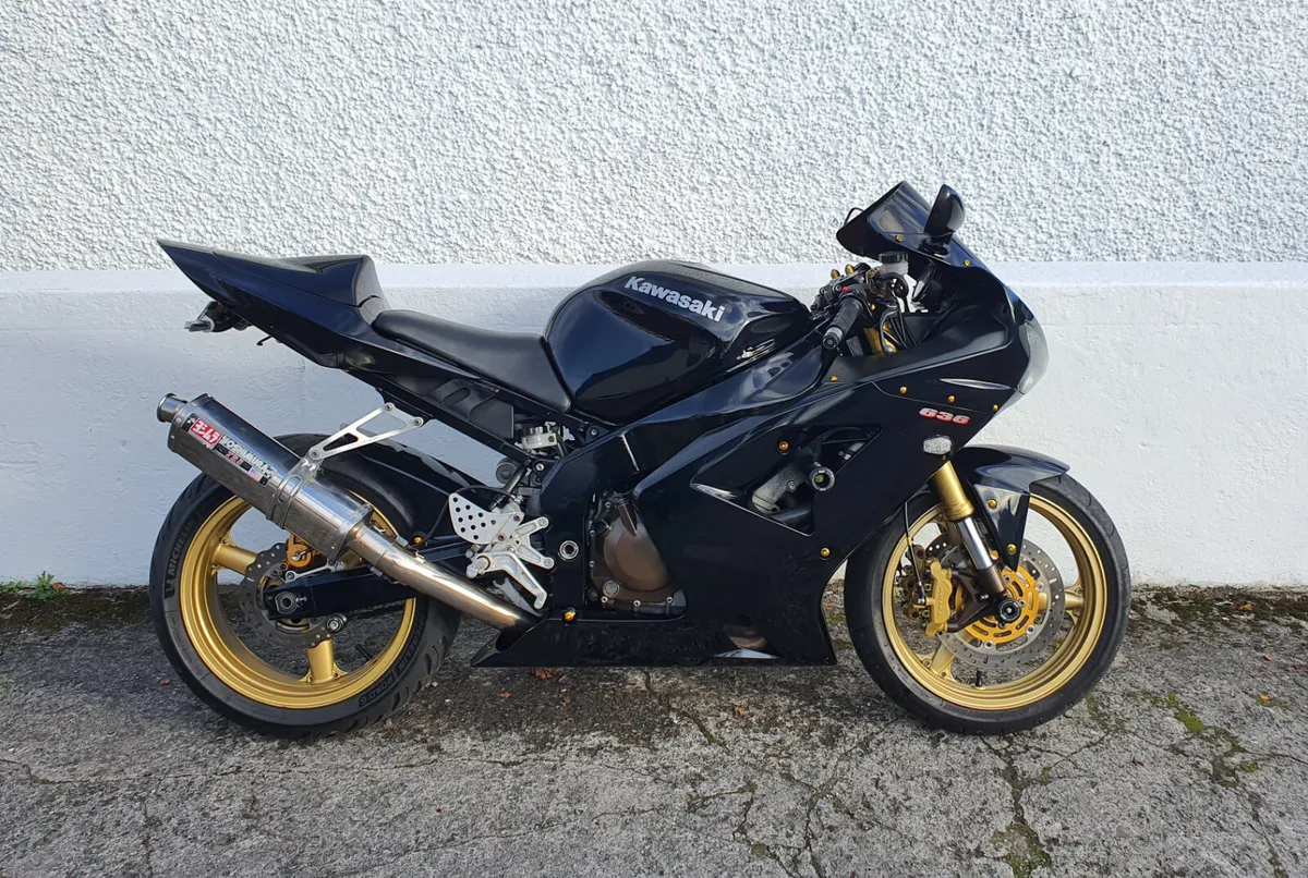 ZX6R @ Doyles Athlone - Image 2