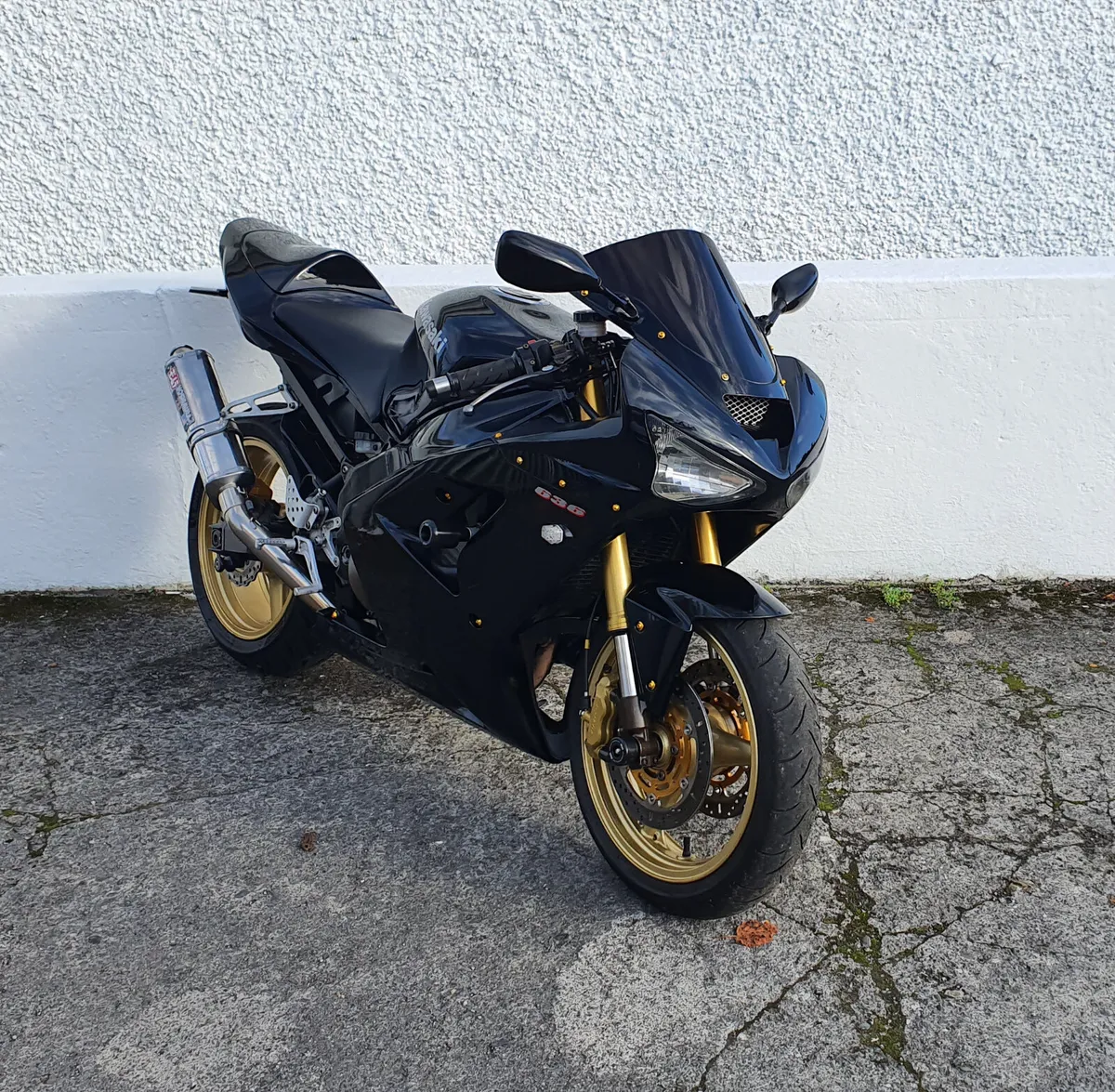 ZX6R @ Doyles Athlone - Image 1