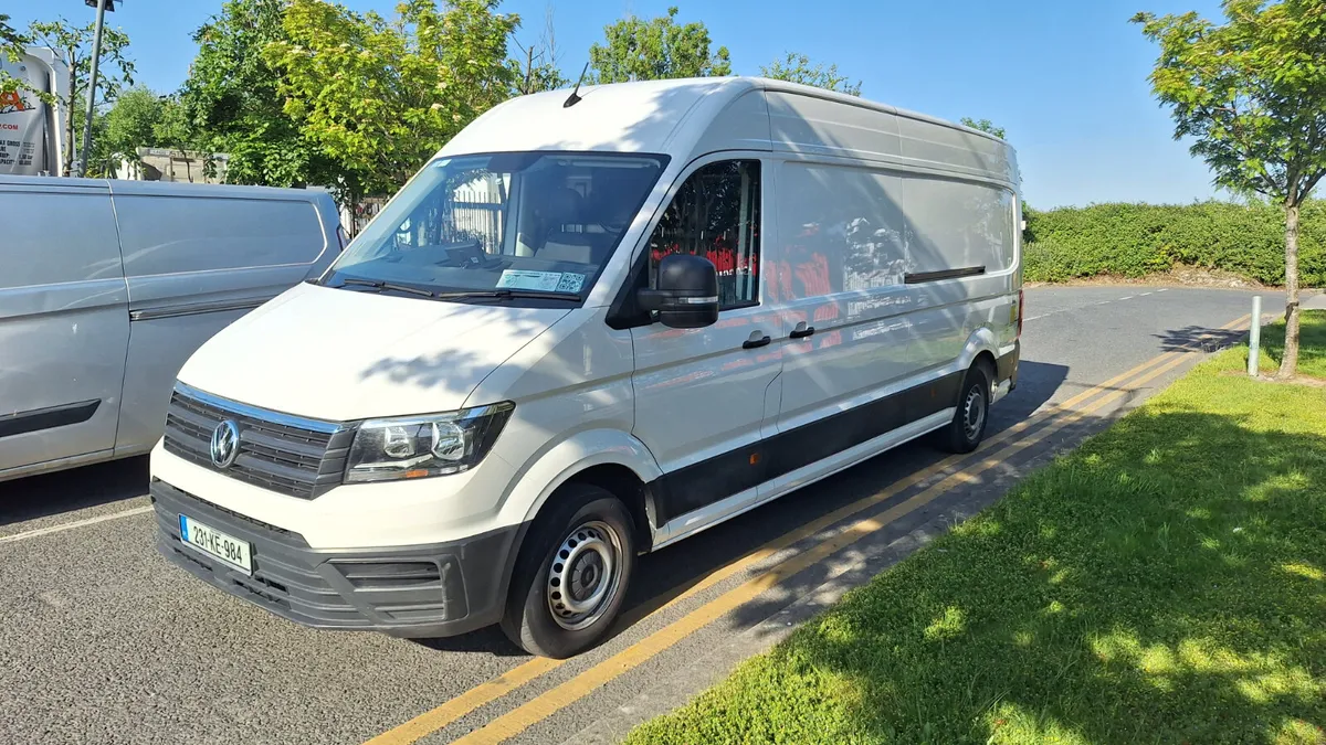 Volkswagen Crafter LWB 2023 - Image 2