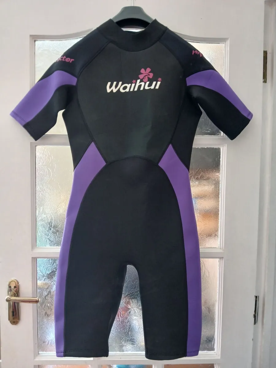 Womens Wet suit short - Image 1