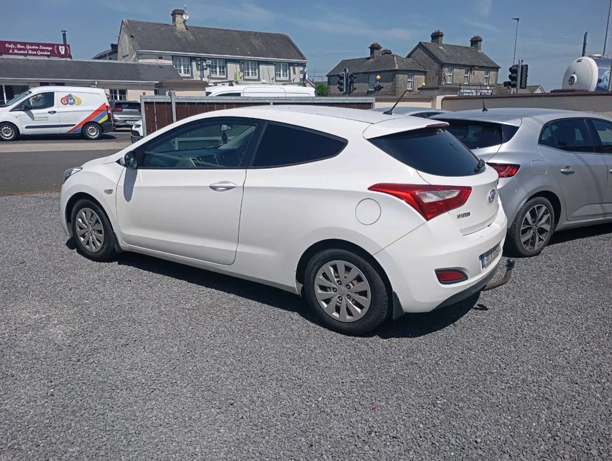 Hyundai i30 pro van 151 or swap - Image 4