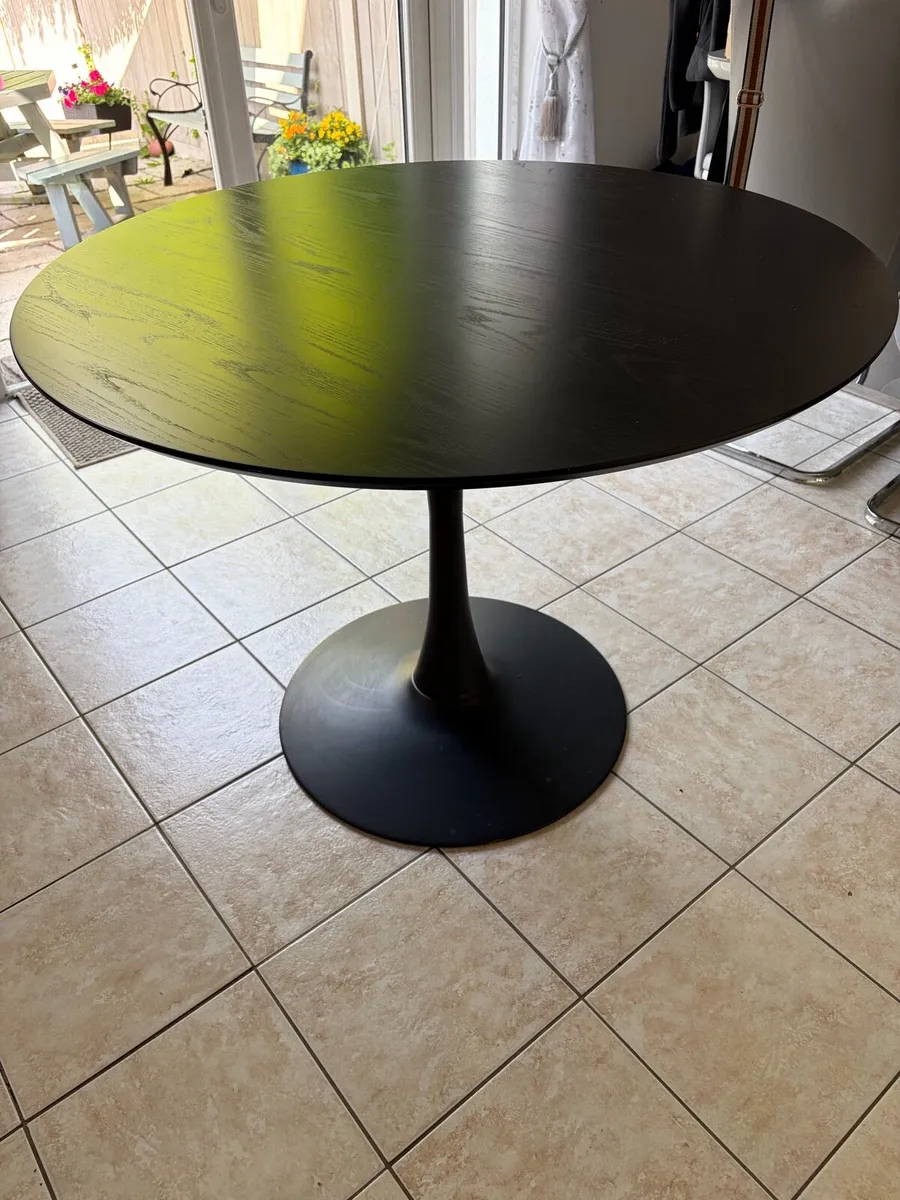 Kitchen table - Image 3