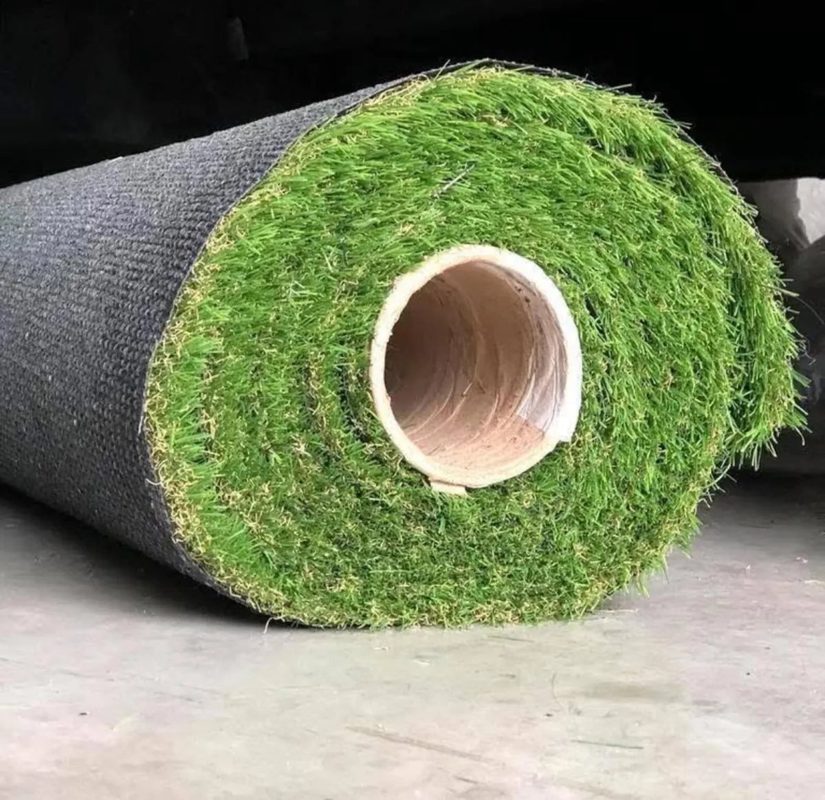 Artificial grass - Image 1