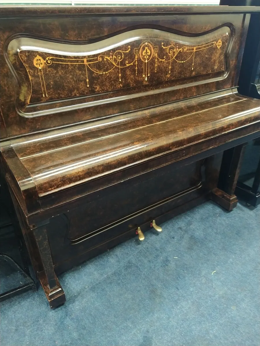 Hicks Upright Piano 5 Year Guarantee Concert Pitch - Image 3