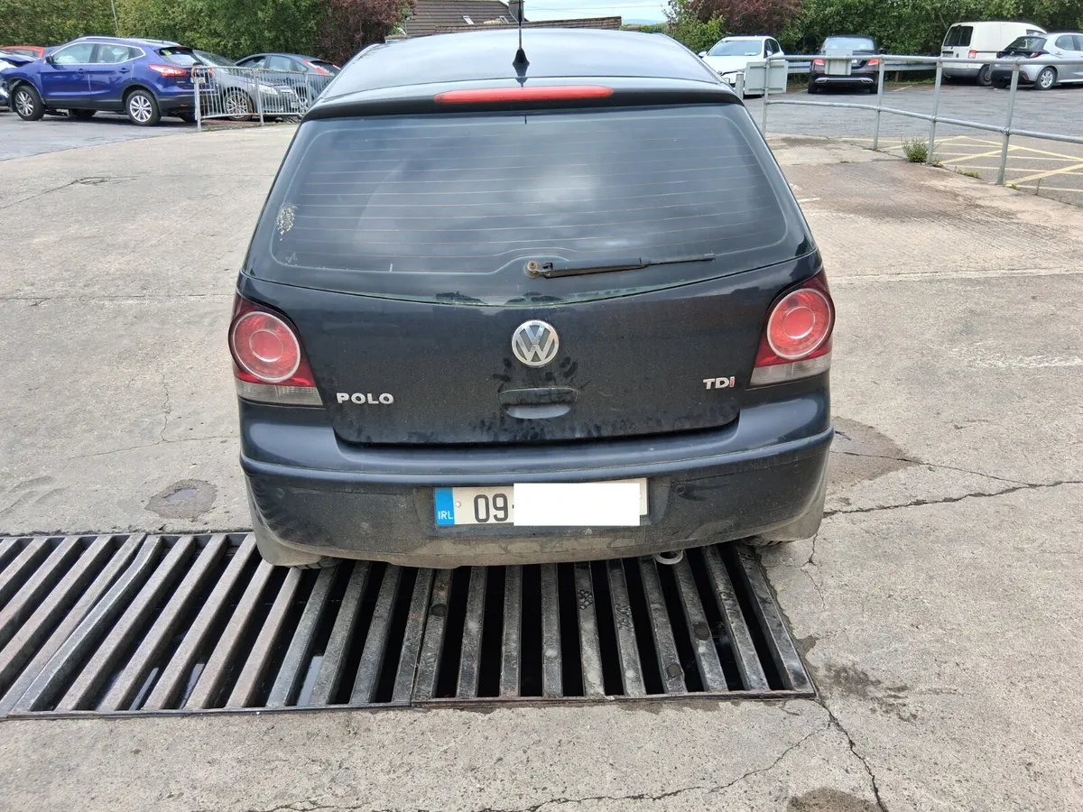 2009 VW POLO 1.4 dsl (for parts only) - Image 3