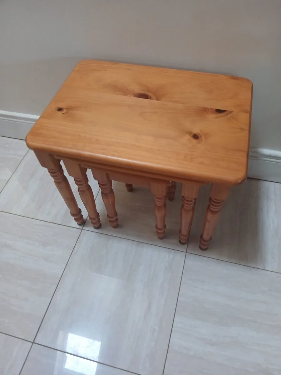 Nest of 3 Tables - Image 1