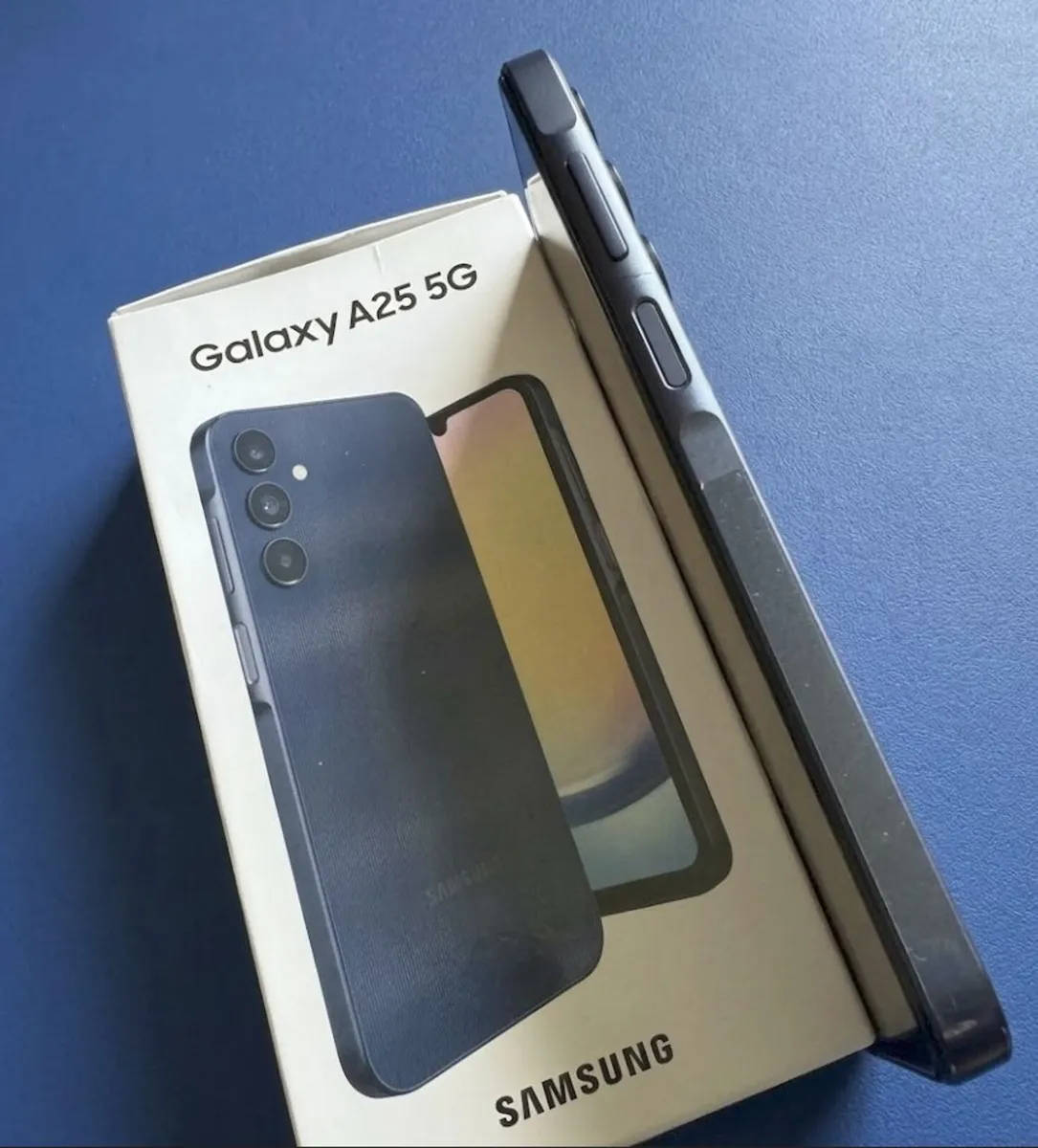 Unlocked Samsung Galaxy A25 5G Smartphone Black **
