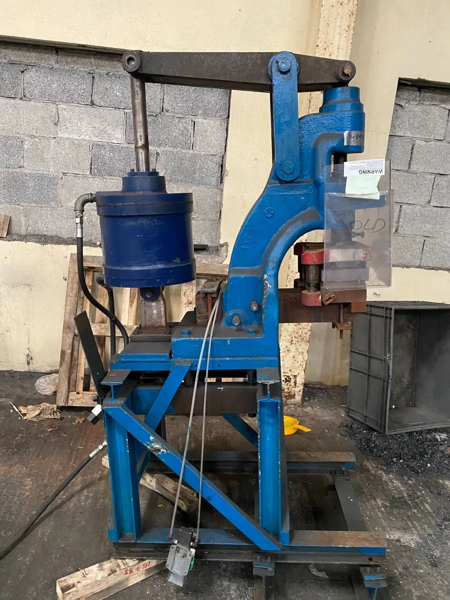 Collection of Various Fly Presses - Image 3