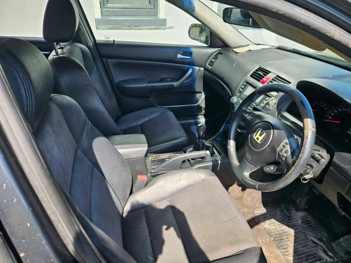 Honda accord - Image 4