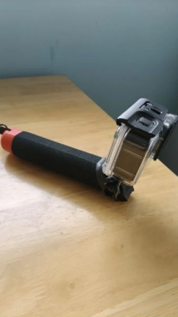 Go Pro Hero 11 Action Camera Full Set - Image 2