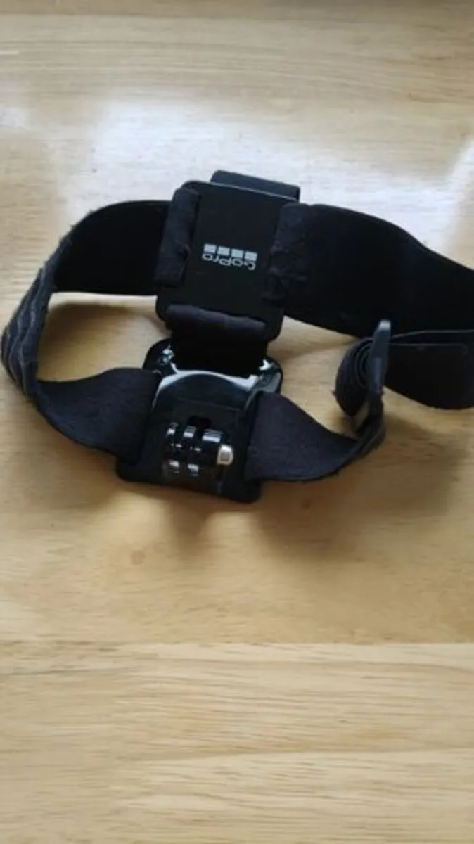 Go Pro Hero 11 Action Camera Full Set - Image 3