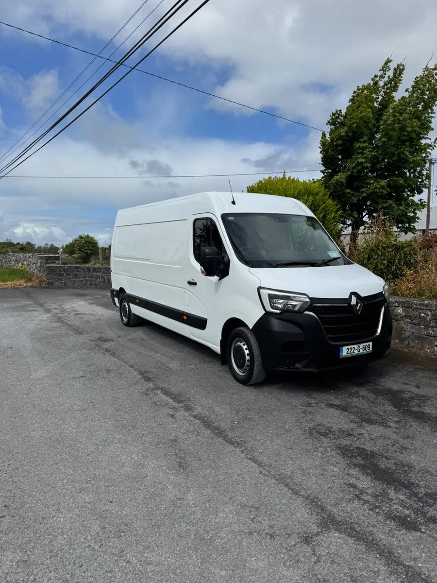 Renault Master 2022 - Image 1