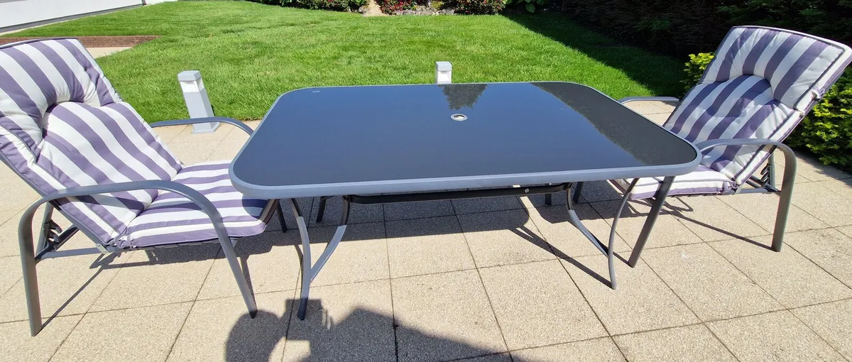 Patio Set - Image 1