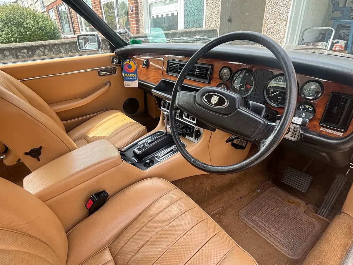 1983 Jaguar XJ6 Series 3 4.2 Auto — 68k Miles - Image 4