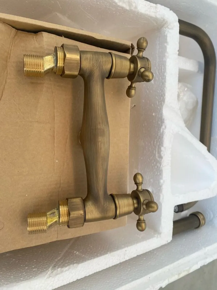Brass shower. - Image 2