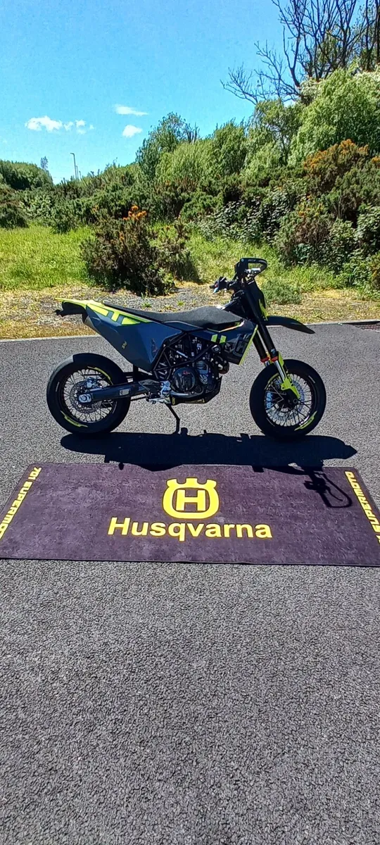Husqvarna 701 supermoto - Image 3