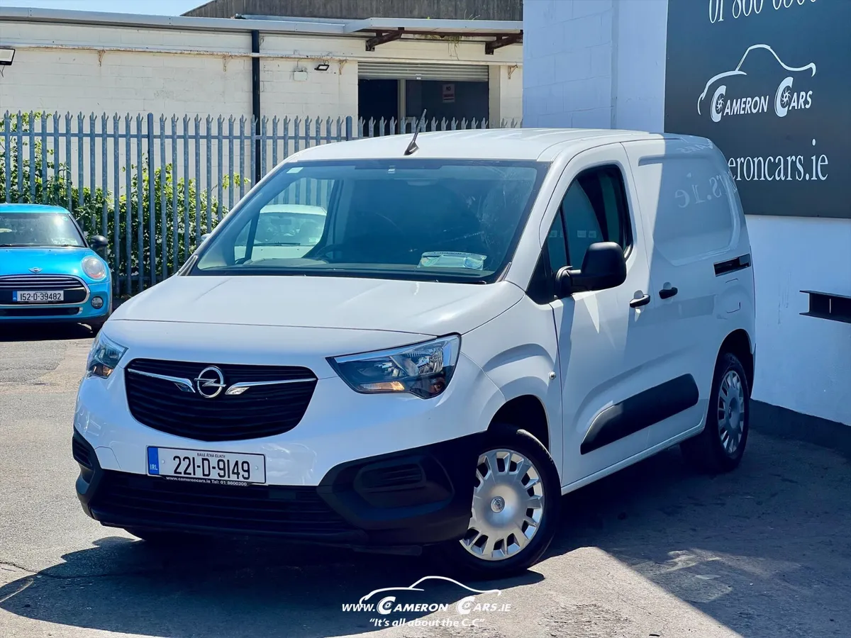 OPEL COMBO 3 SEATER VAT QUALIFIED 6 SPEED - Image 1