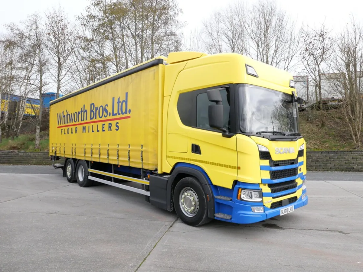 2020 Scania G320 Curtainside 6x2 - R1-01240 - Image 1