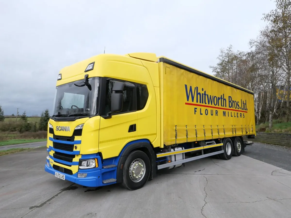 2020 Scania G320 Curtainside 6x2 - R1-01240 - Image 3