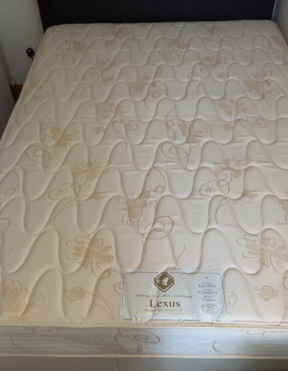 Double bed - Image 4