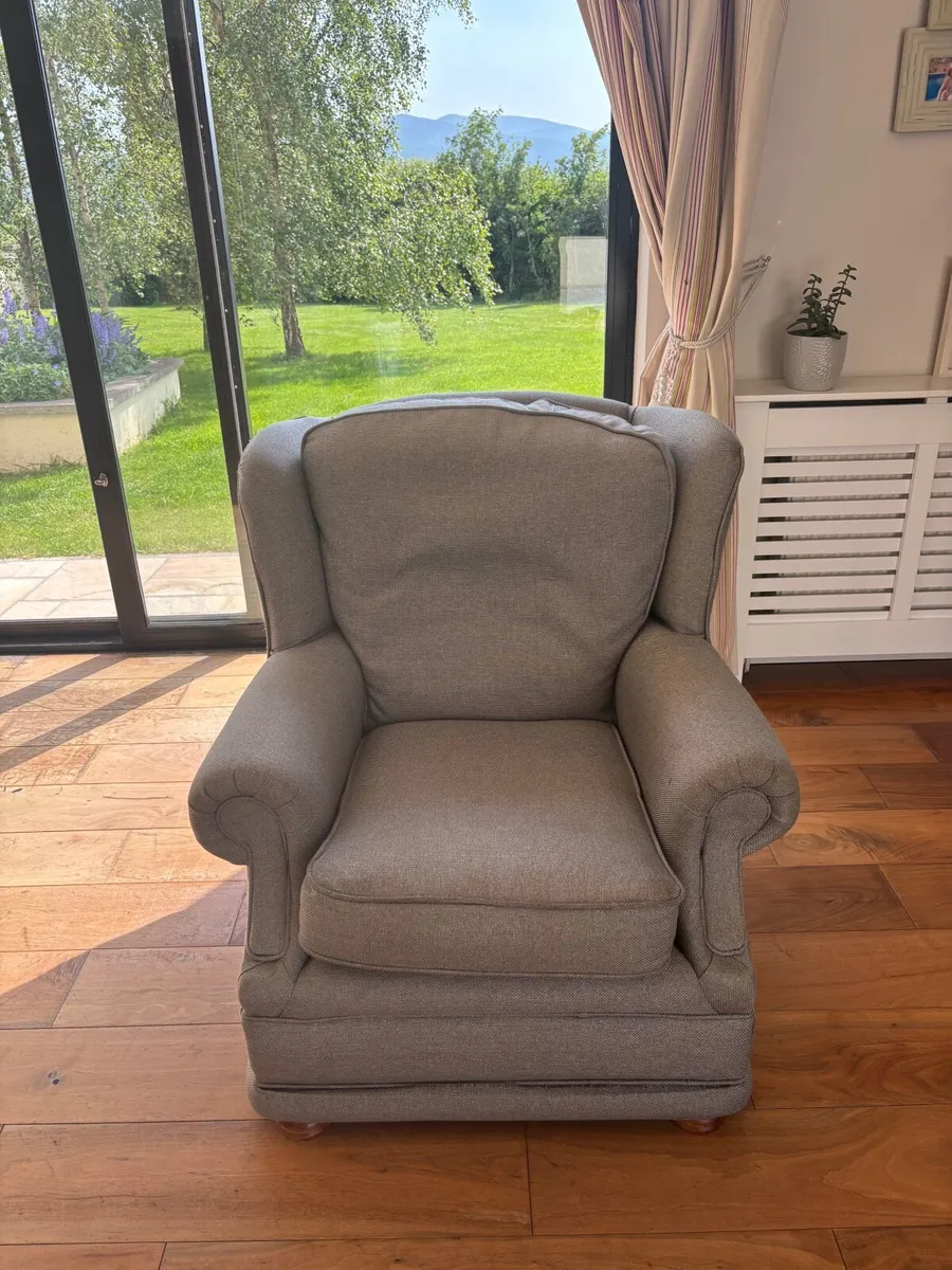 Couch - Image 3