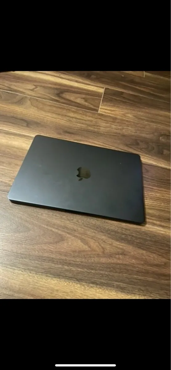 MacBook M4 2025 - Image 2