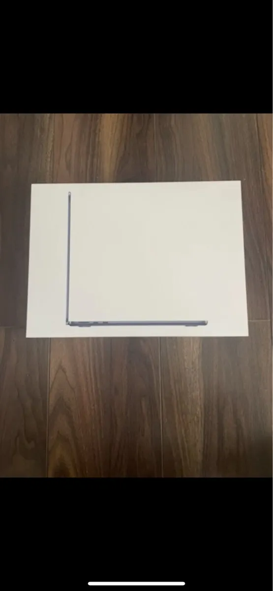 MacBook M4 2025 - Image 3