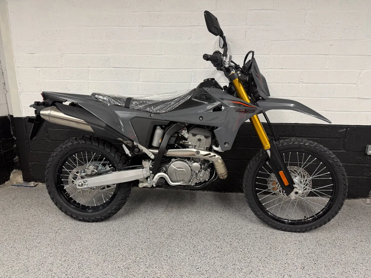Suzuki DR-Z4S - New Unregistered - Image 1