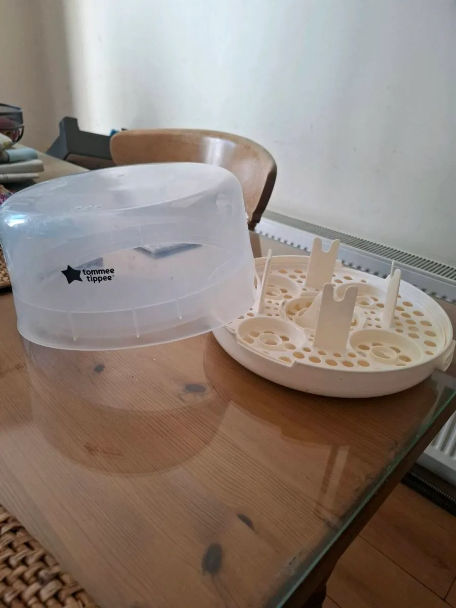 Tommee tippee microwave bottle steriliser - Image 1