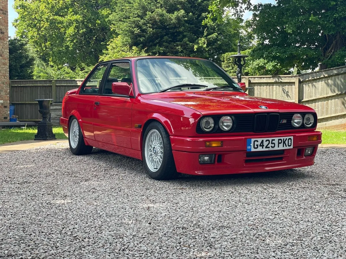 BMW E30 325i Sport MTech II - Image 1