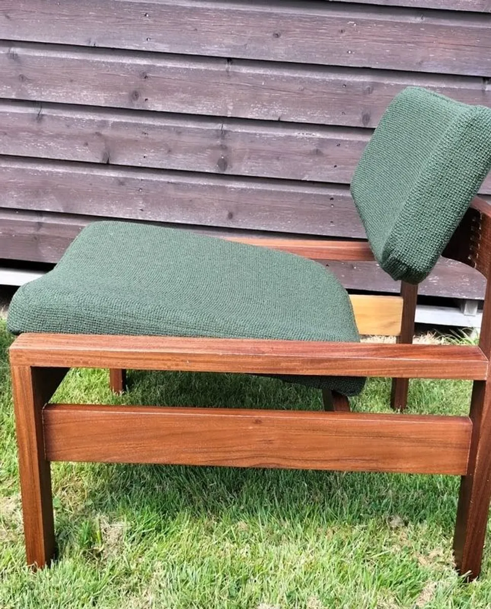 Mid Century Vintage Crannac Bunbeg Chair & Coffee Table - Image 4
