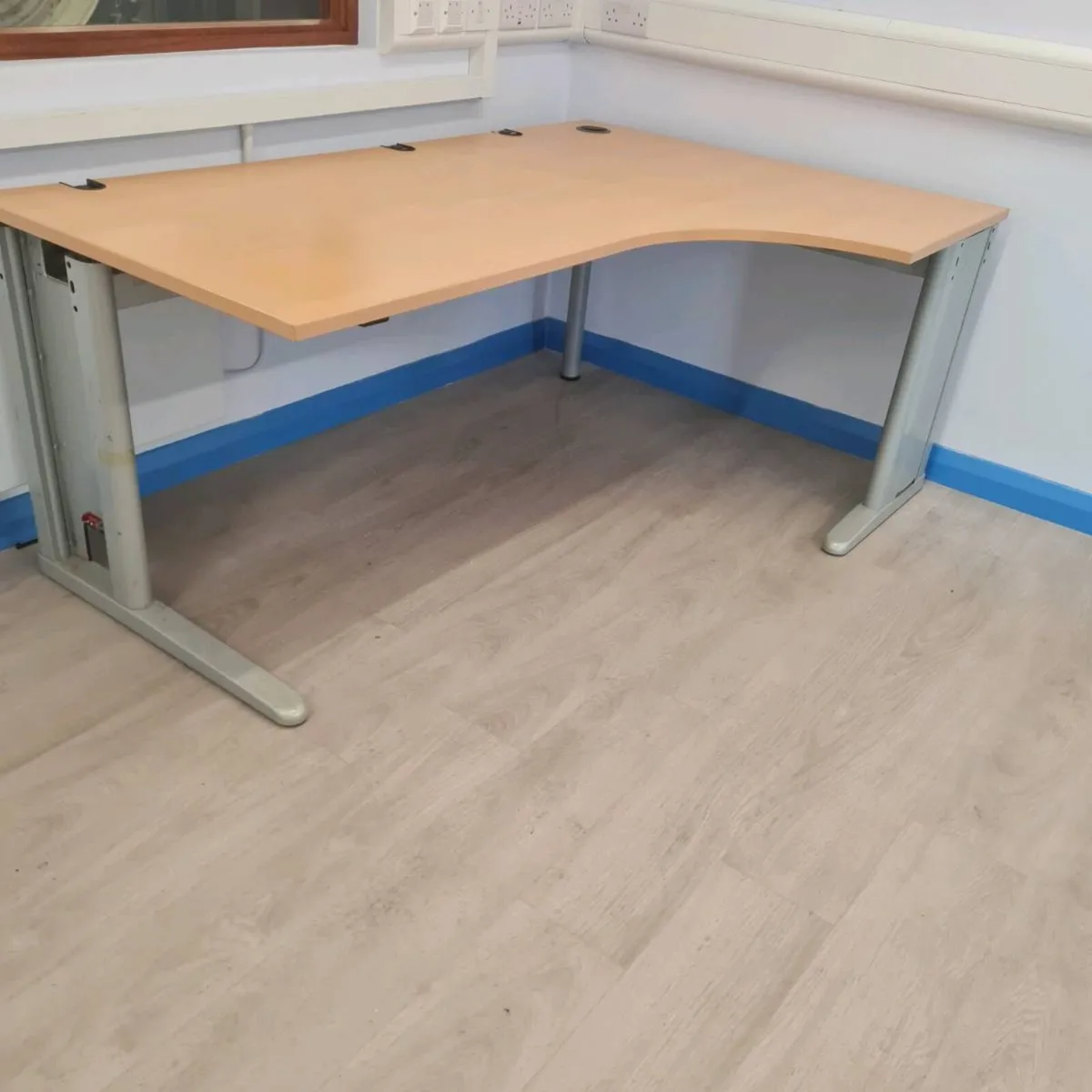 1800 mm managers corner office desk - Image 2