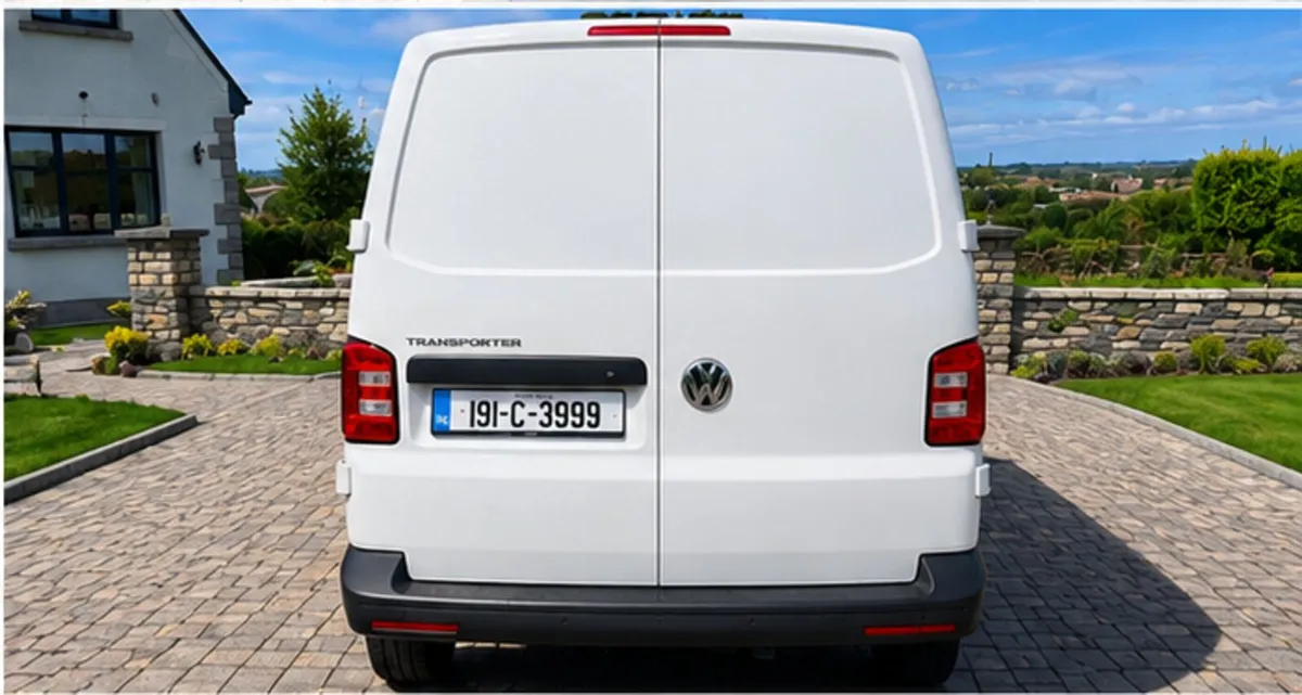 2019 Volkswagen Transporter New Test No VAT - Image 4