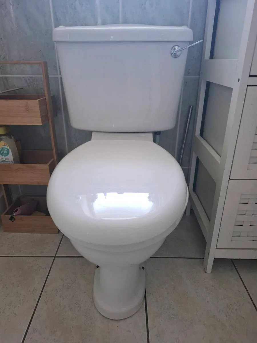 Bathroom ware - Image 4