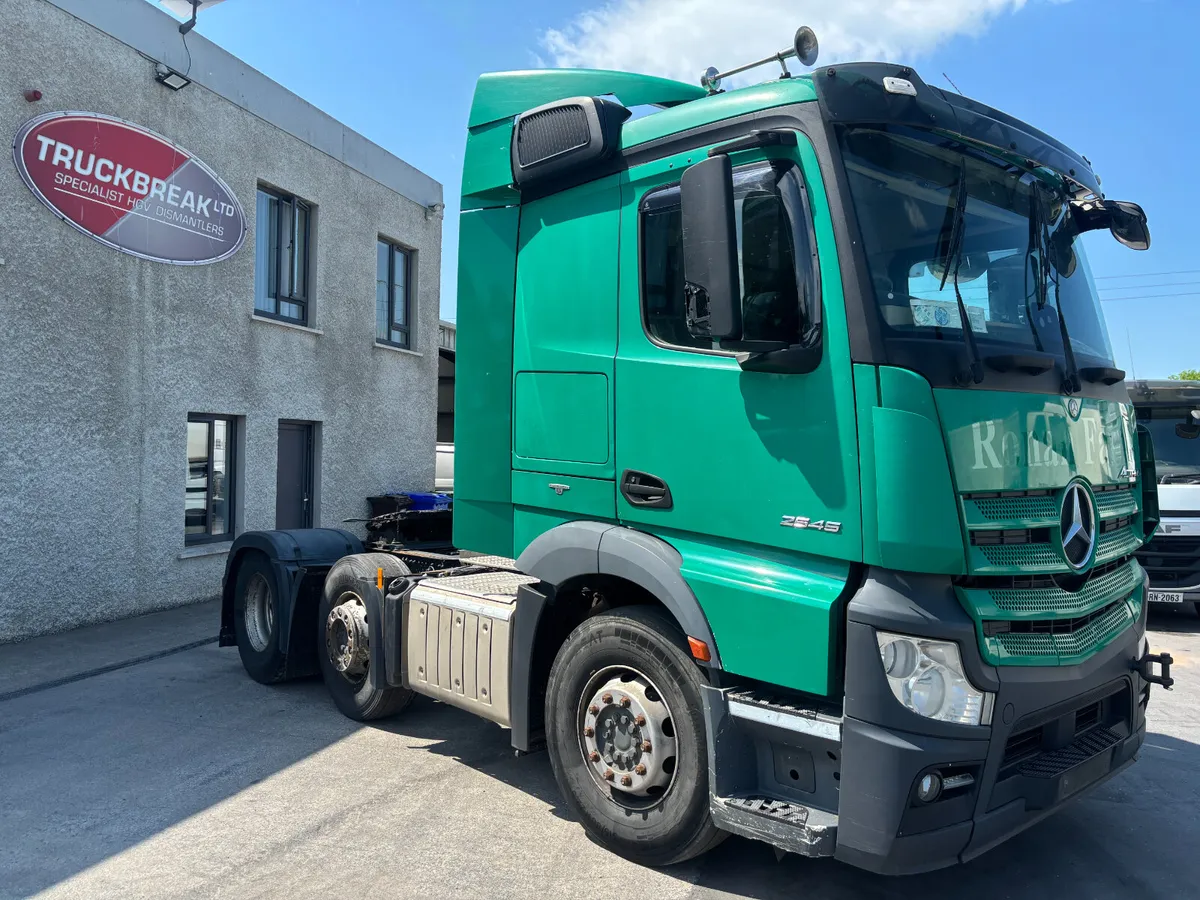 2017 MERCEDES ACTROS FOR BREAKING - Image 3
