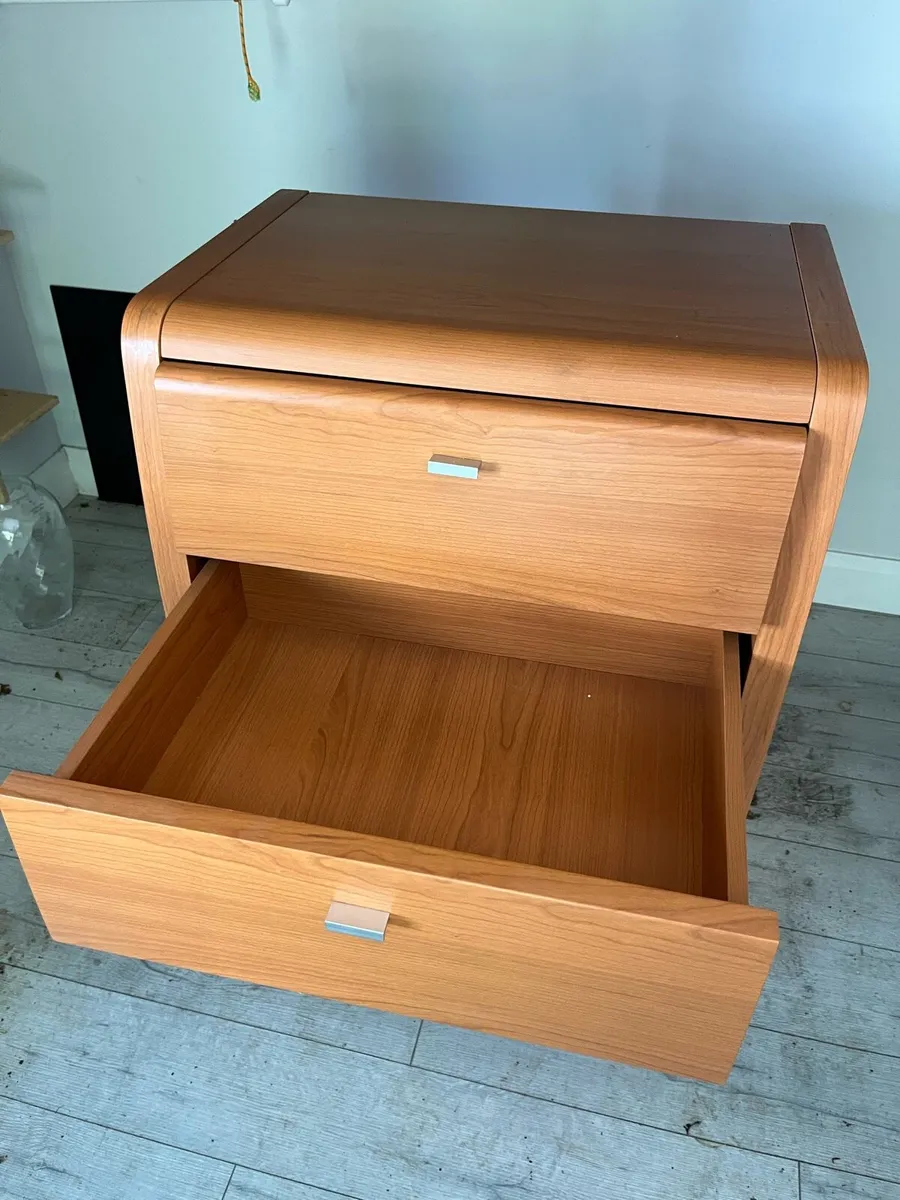 Chest of drawers - Image 3
