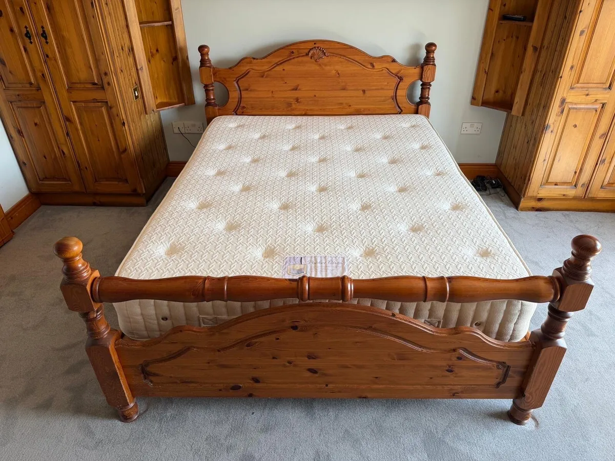 A 5ft Pine Bed Complete - Image 1