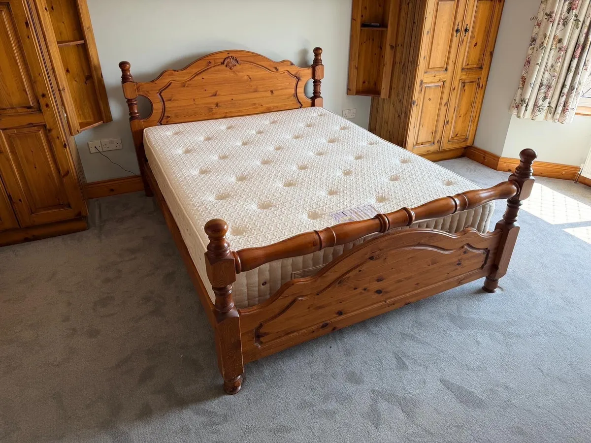 A 5ft Pine Bed Complete - Image 2