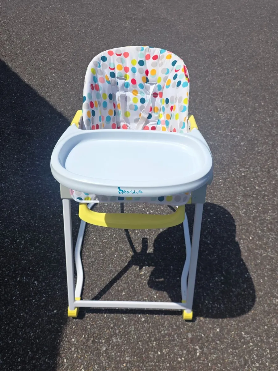 High chair - Image 1