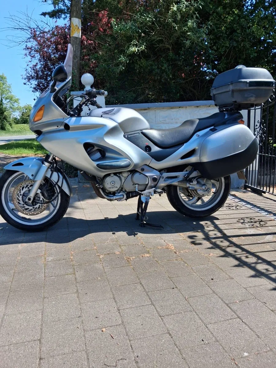 Honda NT 650 Deauville - Image 3