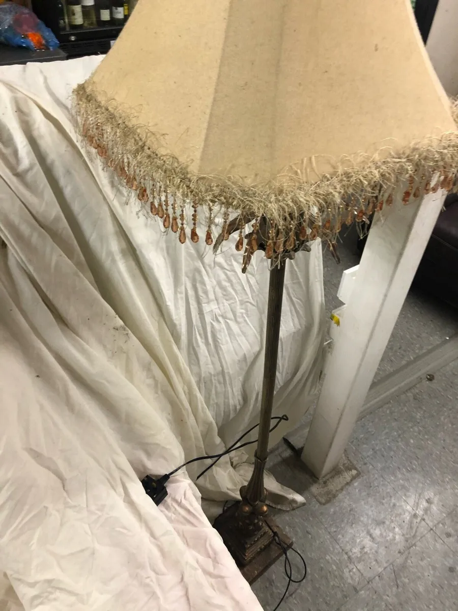 Tall lamp - Image 1