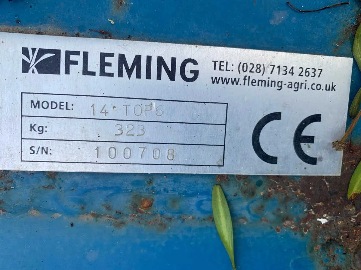 FLEMING TR6 TOPPER - Image 2