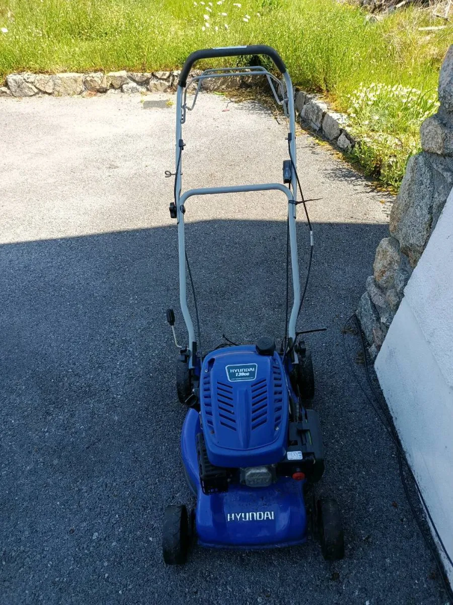 Lawnmowers - Image 2
