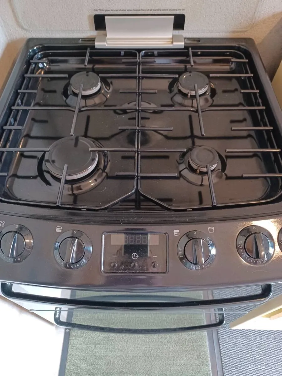 Gas Cooker - Image 3